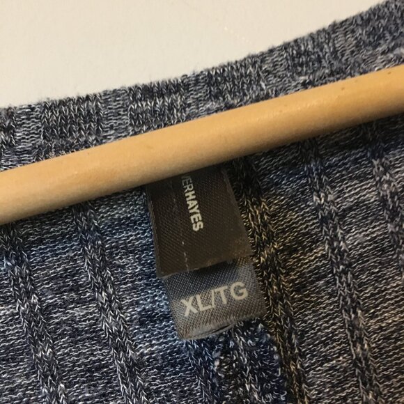 Canadian Made Navy and White Heathered Ribbed Bilayer Box Pleat Shirt - Picture 9 of 16